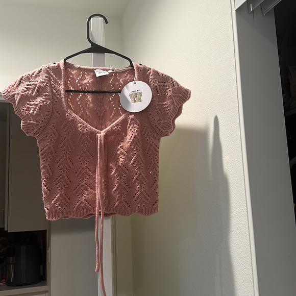 Daraleen Top Pink - Picture 7 of 10